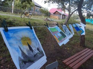 Выставка на ветру